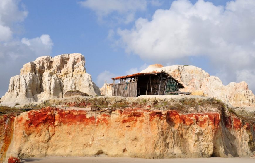 Passeio para Morro Branco e Praia das Fontes em 1 dia (Ida e Volta)