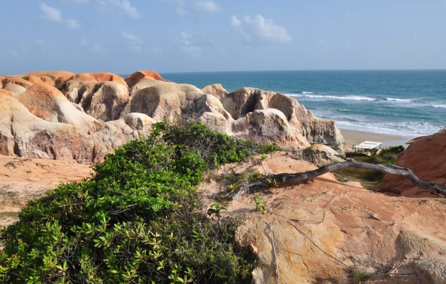 Passeio para Morro Branco e Praia das Fontes em 1 dia (Ida e Volta)