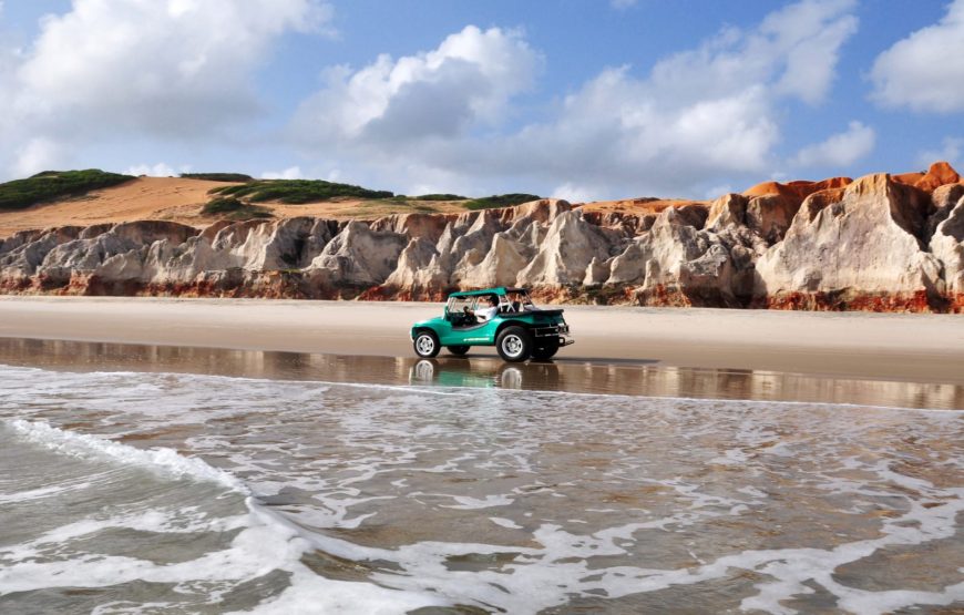 Passeio para Morro Branco e Praia das Fontes em 1 dia (Ida e Volta)