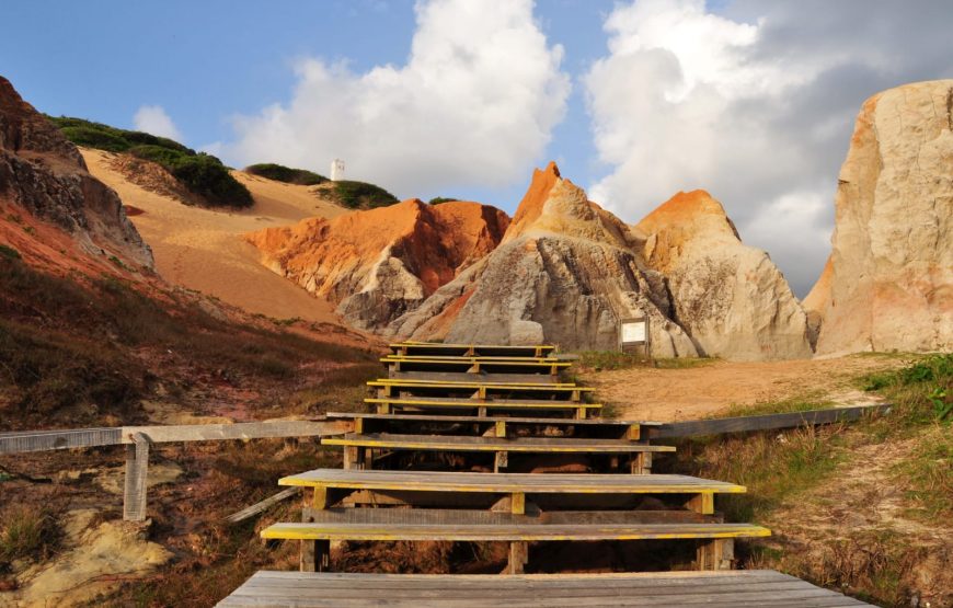 Passeio para Morro Branco e Praia das Fontes em 1 dia (Ida e Volta)