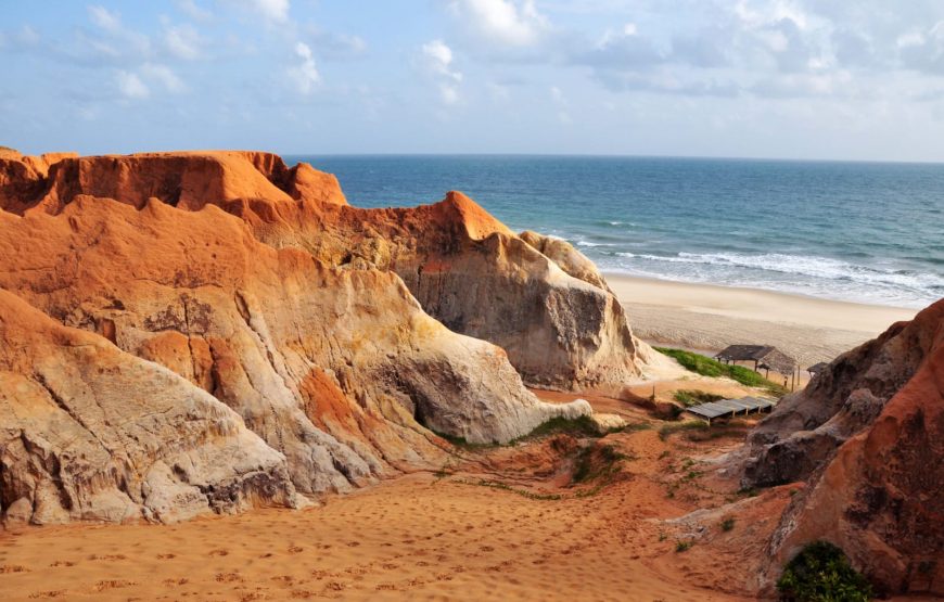 Passeio para Morro Branco e Praia das Fontes em 1 dia (Ida e Volta)